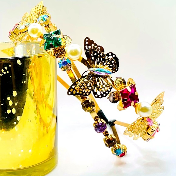 Beautiful headband - Picture 2 of 3